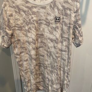 Under Armour Men's Camouflage T-Shirt - Gray
